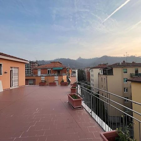 Camere In Appartamento Condiviso Vista San Luca Bologna Exterior foto